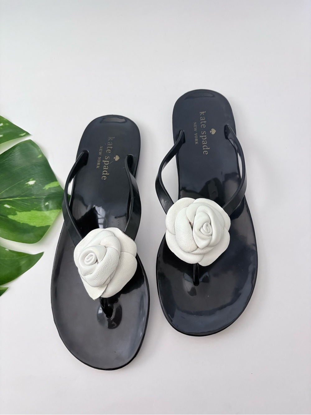 Kate Spade New York Black Jelly Flip Flops White Camellia Flower Sandals
